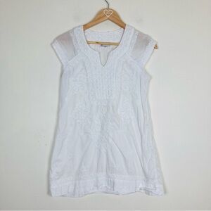 Jayshree Dalal white on white semi sheer cotton floral embroidered tunic. Small